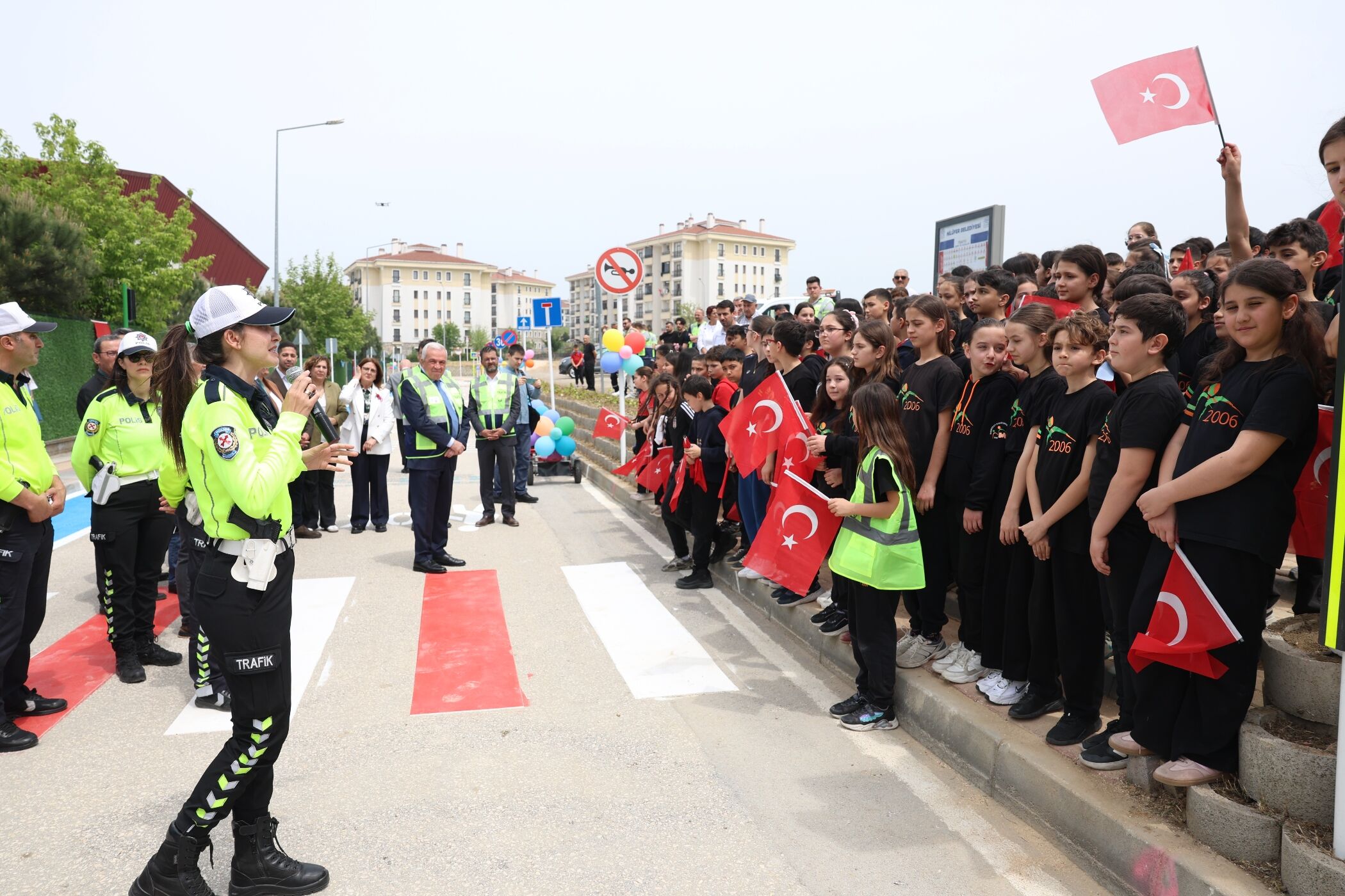 Trafi̇k Sokaği (2)